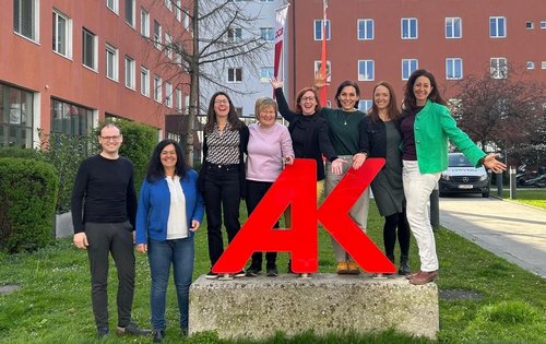 Die Gruppe der Bildungsberaterinnen und Bildungsberater zu Gast in der AK Salzburg